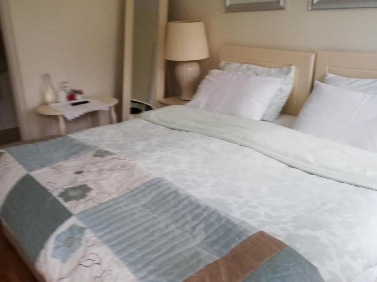 וואטרפורד The Vee Guest Accommodation מראה חיצוני תמונה